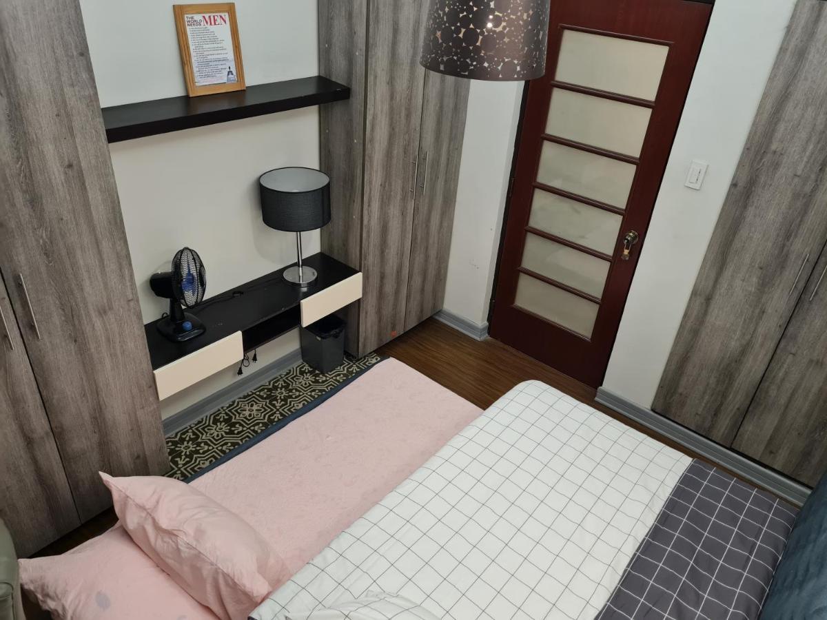 Huge Condo Unit Near Burgos Circle, St Lukes, Shangri-La - P Hamptons T1 Makati City Bagian luar foto
